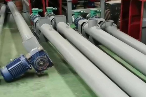 管式螺旋和斗式提升機發貨前